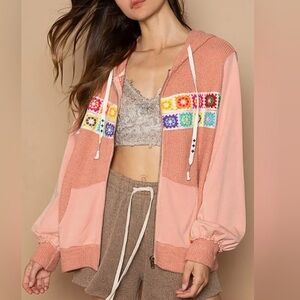 POL peach /pink. NWOT granny square  Geometric Hooded Zip Jacket Size L